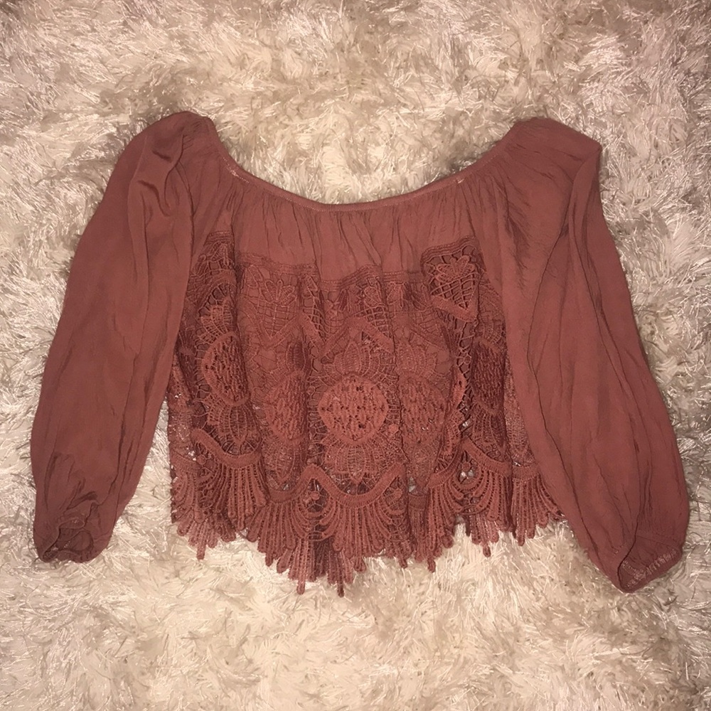 Lace crop